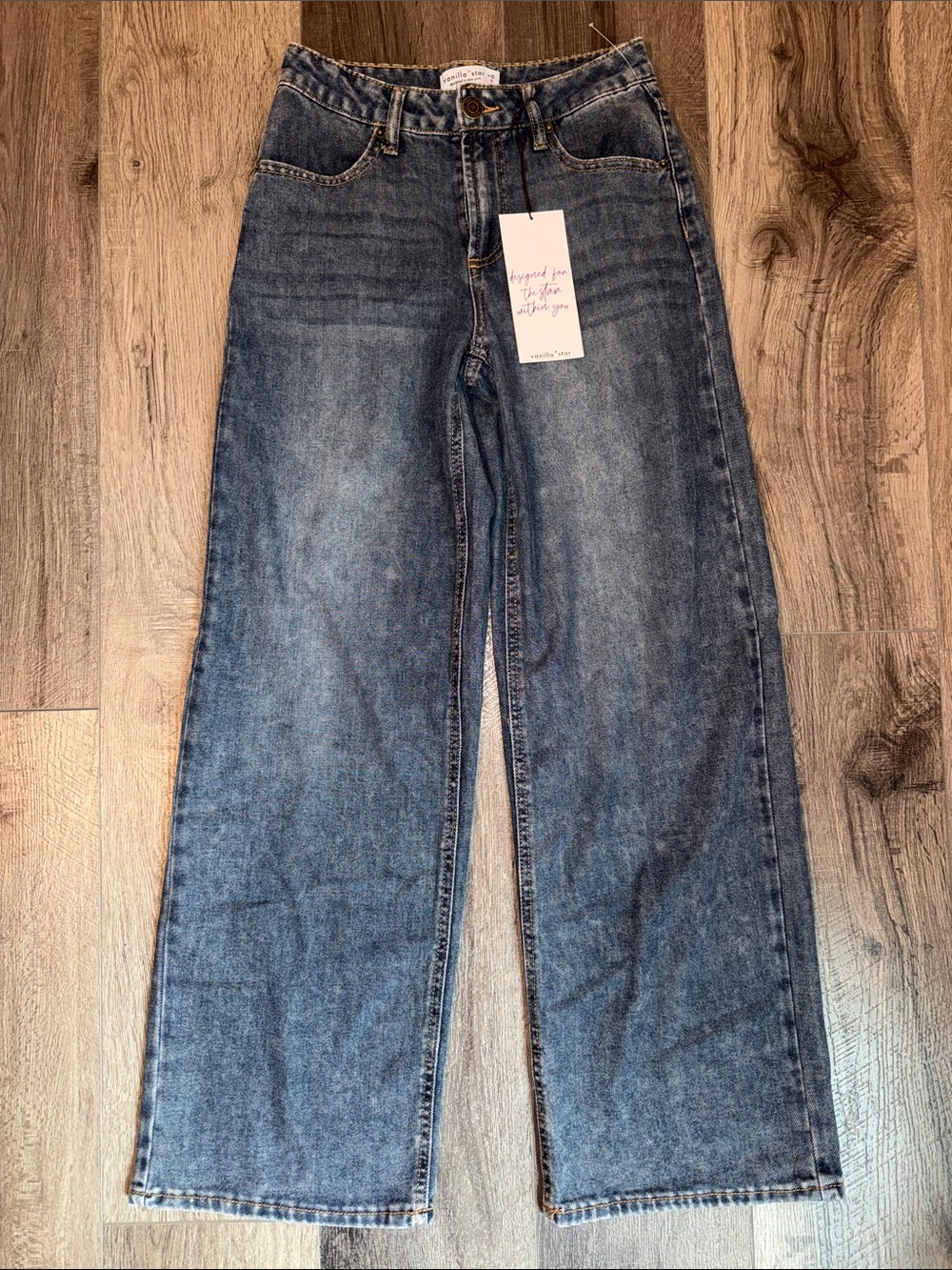 Women’s Wide-Leg Blue Jeans